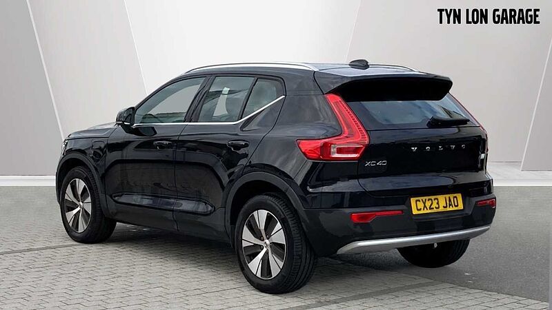 Volvo XC40 Recharge Core, T4 plug-in hybrid, Electric/Petrol, Bright