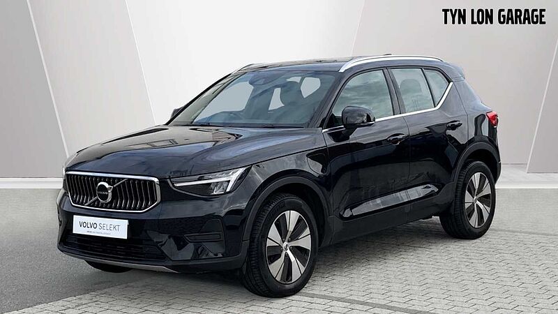 Volvo XC40 Recharge Core, T4 plug-in hybrid, Electric/Petrol, Bright