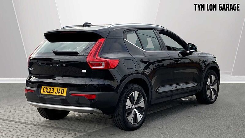 Volvo XC40 Recharge Core, T4 plug-in hybrid, Electric/Petrol, Bright