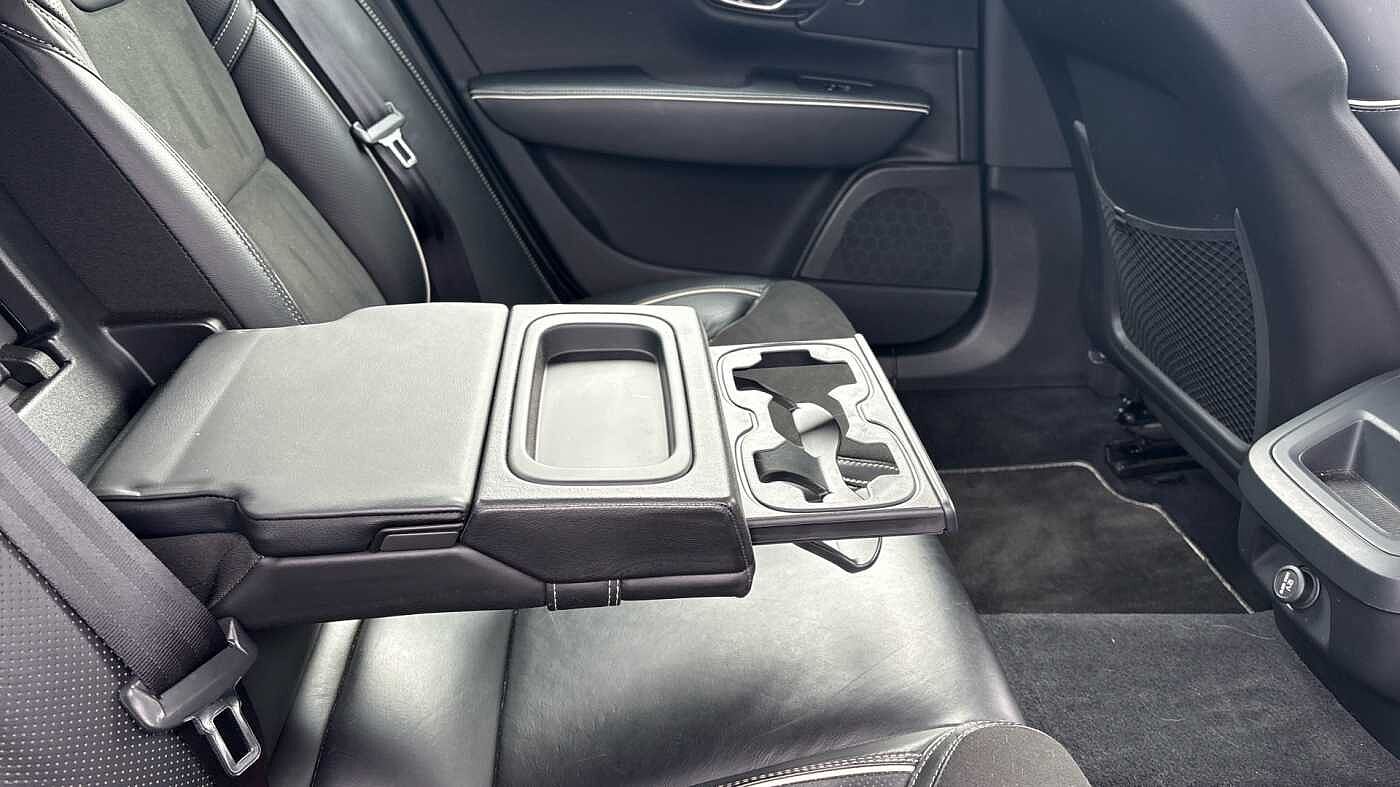 Volvo S90 D4 R-Design Automatic