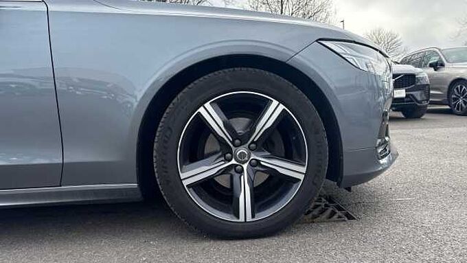 Volvo S90 D4 R-Design Automatic