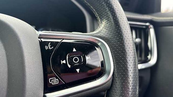 Volvo S90 D4 R-Design Automatic