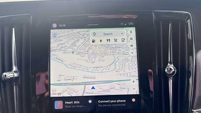 Volvo S90 Recharge R-Design, T8 AWD plug-in hybrid