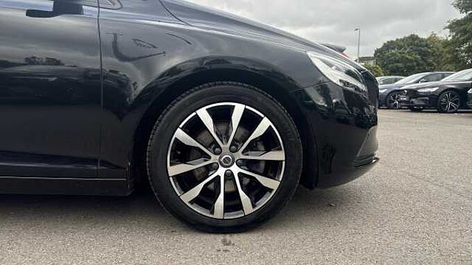 Volvo V40 T2 Momentum Manual