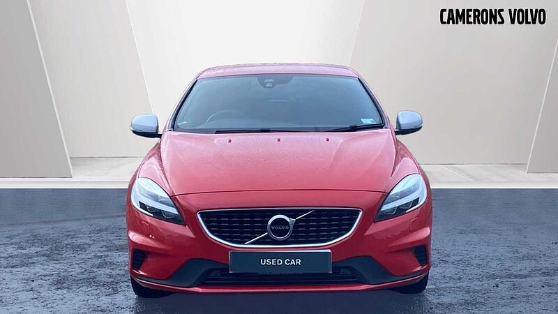 Volvo V40 T2 R-Design Pro Manual