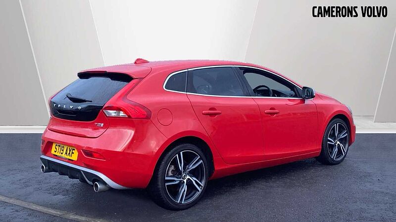 Volvo V40 T2 R-Design Pro Manual