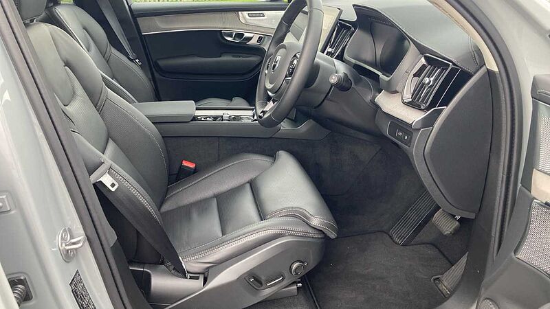 Volvo XC90 Ultra, T8 AWD Plug-in hybrid, Electric/Petrol, Bright, 7 Seats