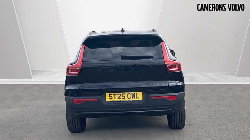 Volvo XC40 Black Edition Ultra, B4 Mild hybrid, Petrol