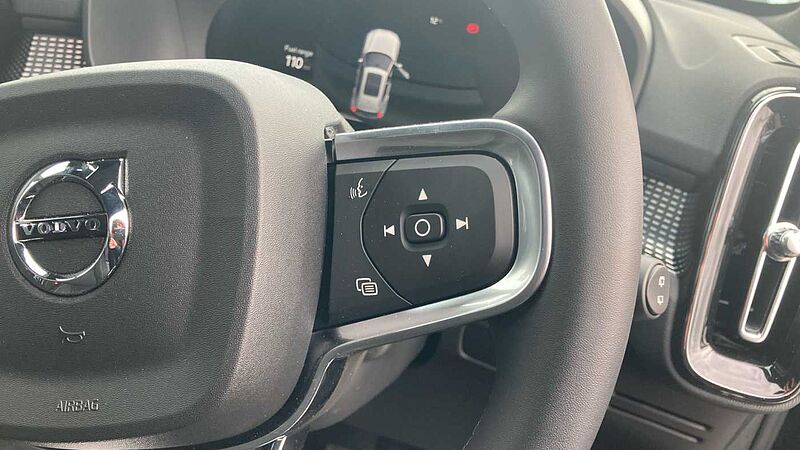 Volvo XC40 Black Edition Ultra, B4 Mild hybrid, Petrol