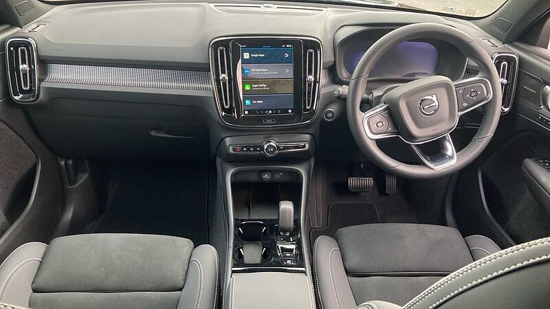 Volvo XC40 Black Edition Ultra, B4 Mild hybrid, Petrol