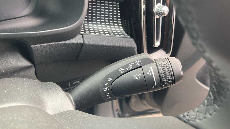 Volvo XC40 Black Edition Ultra, B4 Mild hybrid, Petrol