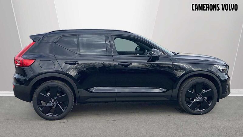 Volvo XC40 Black Edition Ultra, B4 Mild hybrid, Petrol