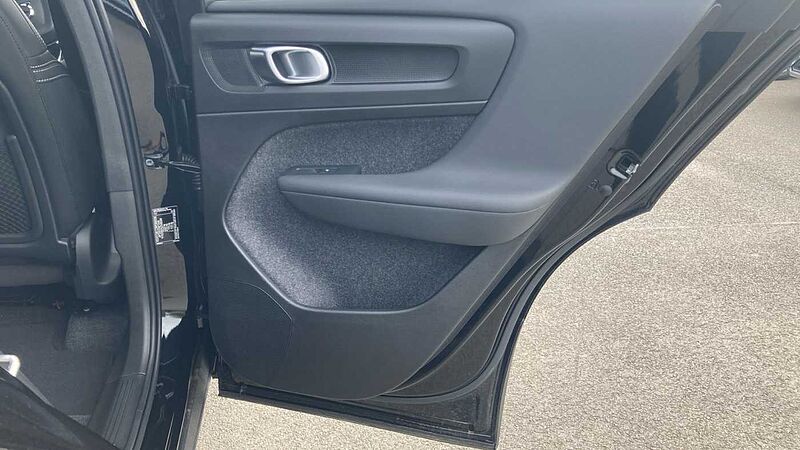 Volvo XC40 Black Edition Ultra, B4 Mild hybrid, Petrol