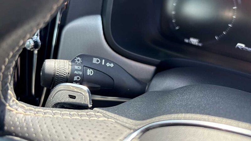 Volvo S90 T4 R-Design Automatic