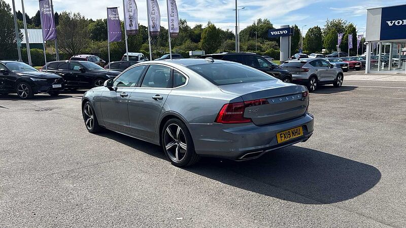 Volvo S90 T4 R-Design Automatic
