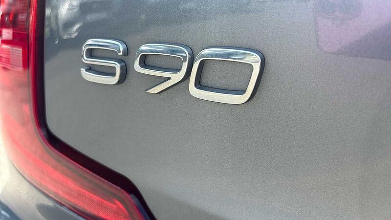 Volvo S90 T4 R-Design Automatic