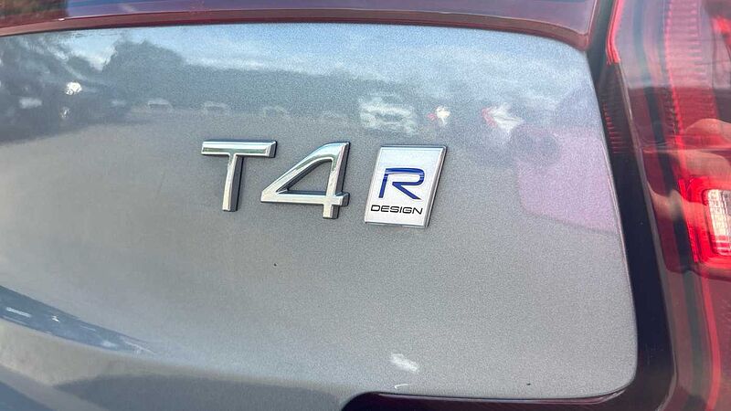 Volvo S90 T4 R-Design Automatic