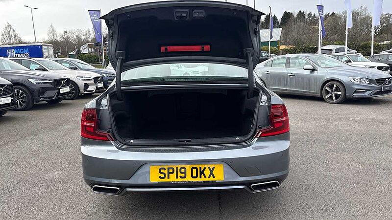 Volvo S90 D4 R-Design Automatic