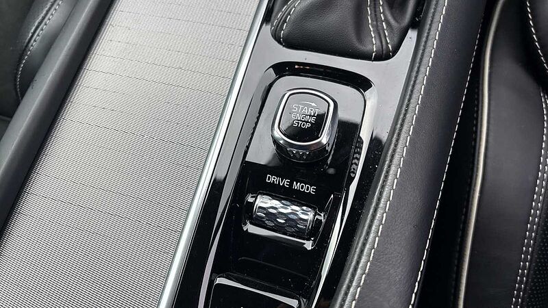Volvo S90 D4 R-Design Automatic