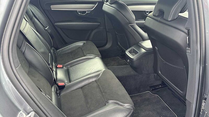 Volvo S90 D4 R-Design Automatic