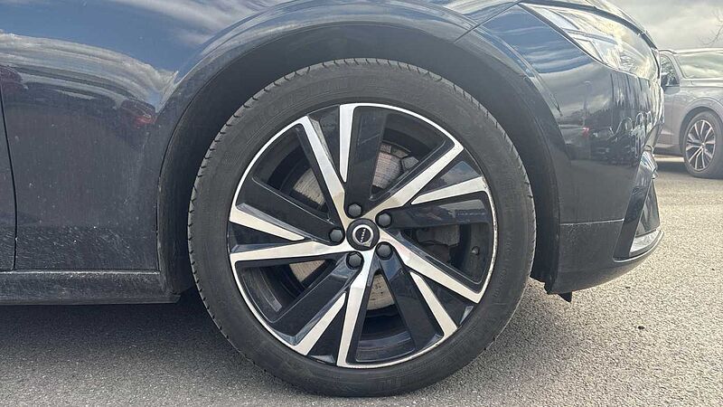 Volvo S90 Recharge R-Design, T8 AWD plug-in hybrid