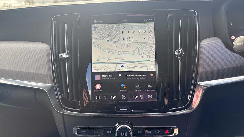 Volvo S90 Recharge R-Design, T8 AWD plug-in hybrid