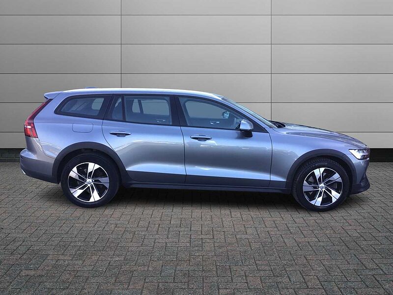 Volvo V60 Cross Country D4 AWD Plus Automatic