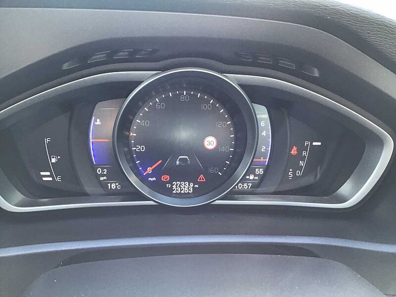 Volvo V40 T3 R-Design Pro Automatic