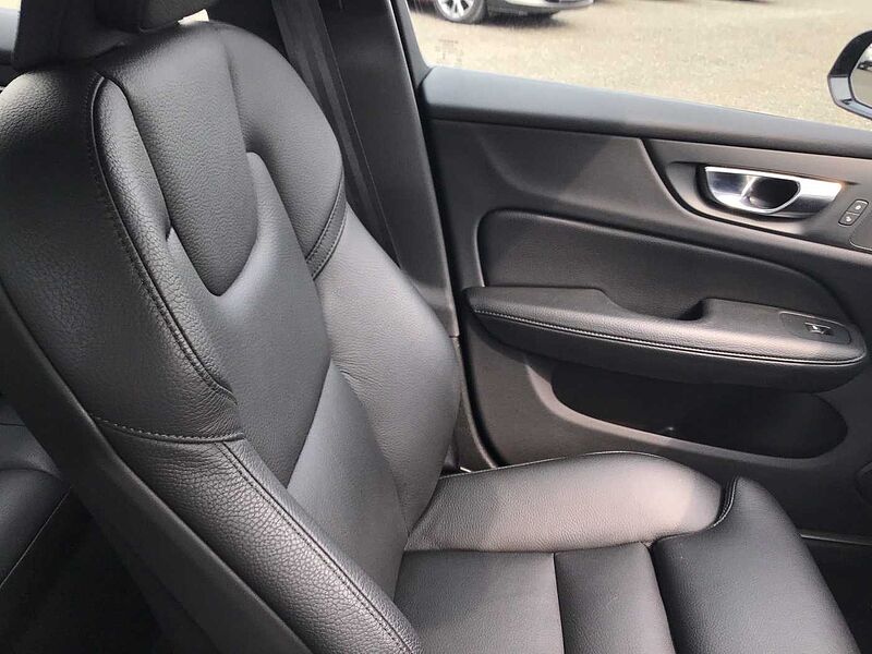 Volvo V60 Cross Country Country, B4 AWD mild hybrid