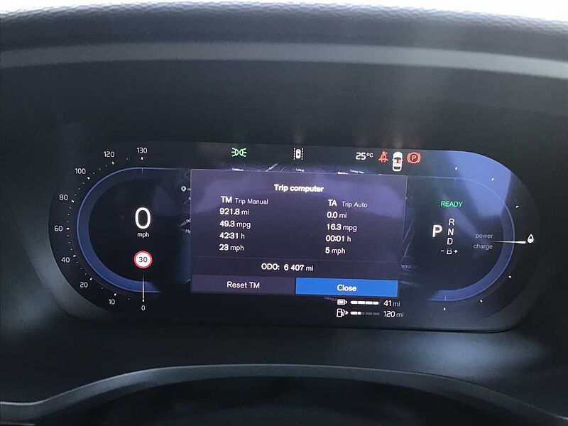 Volvo V60 Ultra, T8 AWD Plug-in hybrid, Electric/Petrol, Dark