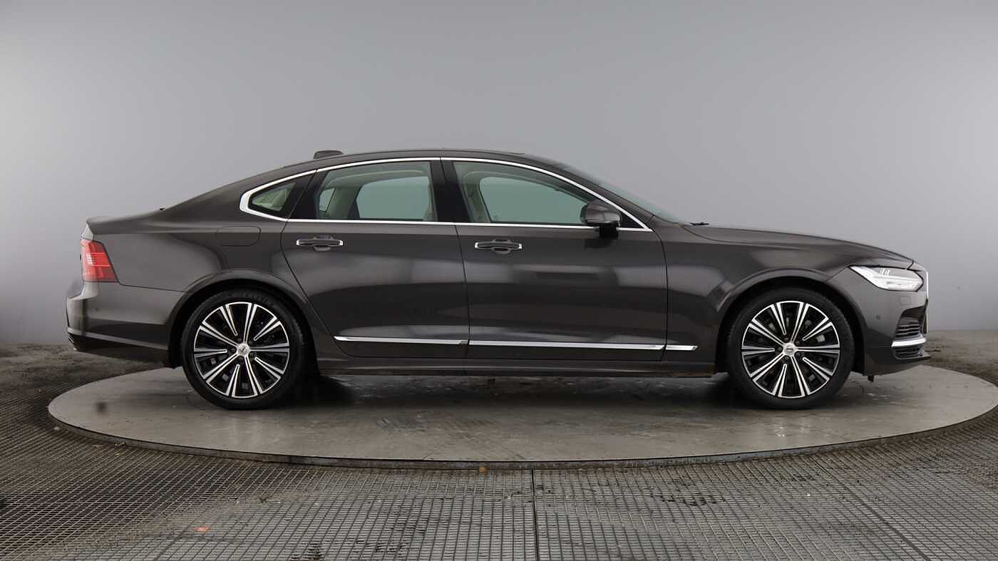 Volvo S90 Recharge Inscription, T8 AWD plug-in hybrid (BLOND LEATHER SEATS)