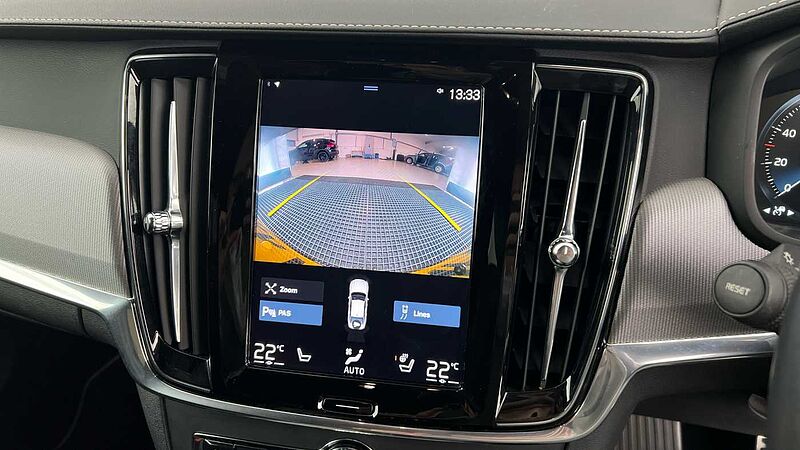 Volvo S90 T4 R-Design Plus Automatic (ADAPTIVE CRUISE, HEAD UP DISPLAY)