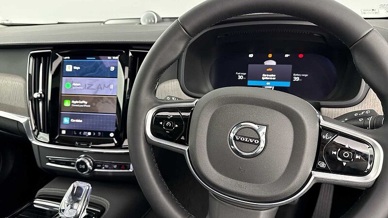 Volvo V90 Ultra, T8 AWD Plug-in hybrid, Electric/Petrol, Dark (PANORAMIC SUNROOF)