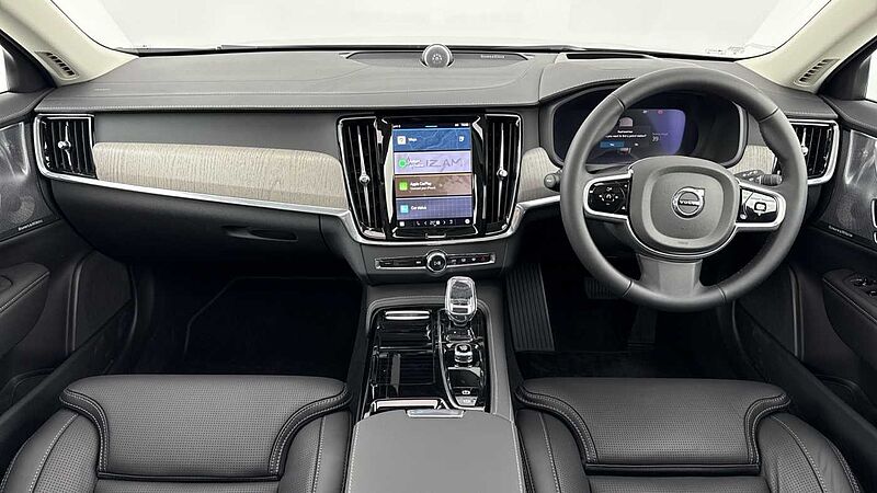 Volvo V90 Ultra, T8 AWD Plug-in hybrid, Electric/Petrol, Dark (PANORAMIC SUNROOF)