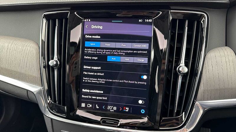 Volvo V90 Ultra, T8 AWD Plug-in hybrid, Electric/Petrol, Dark (PANORAMIC SUNROOF)