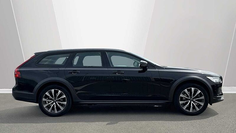 Volvo V90 Cross Country Country, B5 AWD mild hybrid (TOWBAR, REAR CAMERA, PILOT ASSIST)