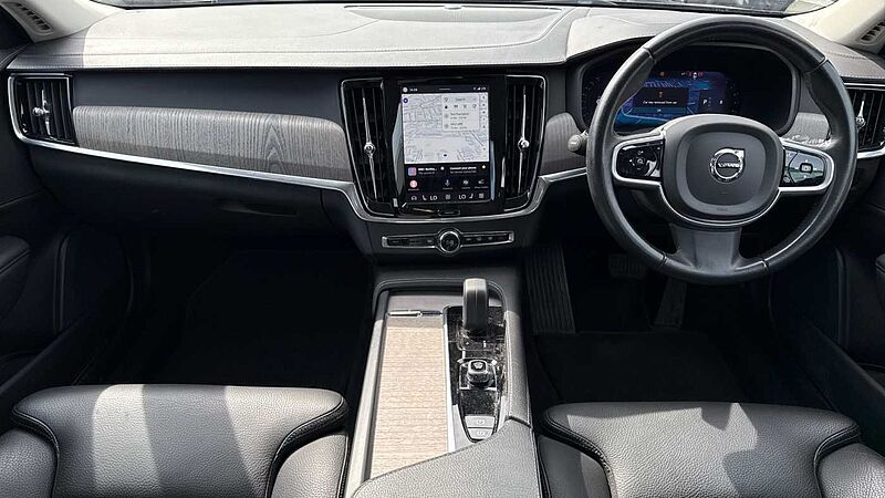 Volvo V90 Cross Country Country, B5 AWD mild hybrid (TOWBAR, REAR CAMERA, PILOT ASSIST)