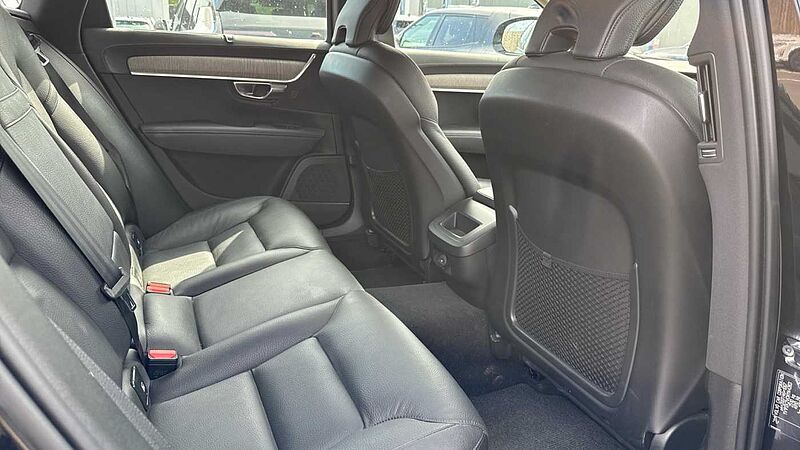 Volvo V90 Cross Country Country, B5 AWD mild hybrid (TOWBAR, REAR CAMERA, PILOT ASSIST)