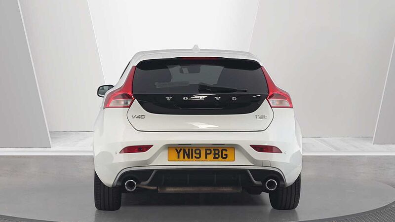 Volvo V40 T2 R-Design Pro Manual (POWER SEAT, FRONT PARK ASSIST)