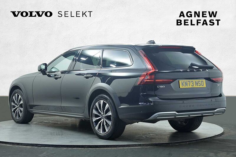 Volvo V90 Cross Country 2.0 B4D Cross Country Plus 5dr AWD Auto