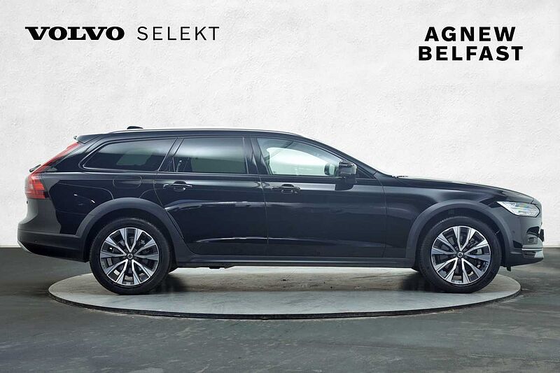 Volvo V90 Cross Country 2.0 B4D Cross Country Plus 5dr AWD Auto