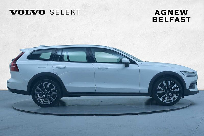 Volvo V60 2.0 B5P Cross Country Plus 5dr AWD Auto