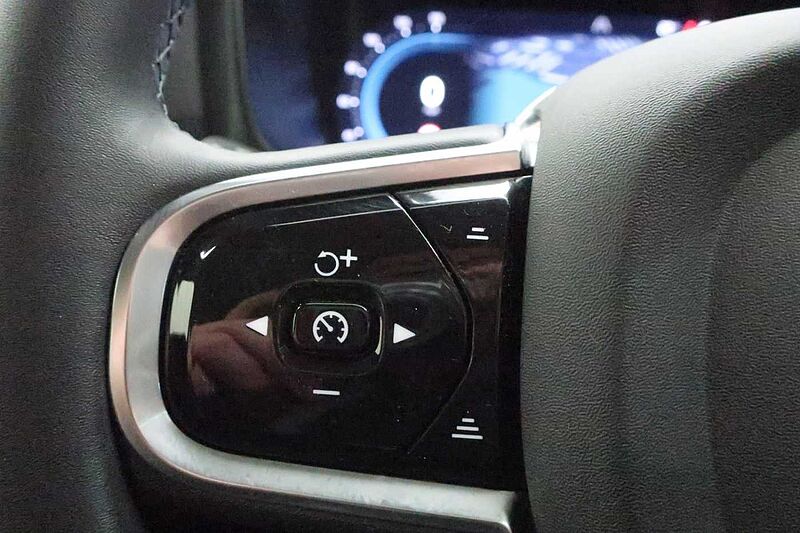 Volvo V60 2.0 B5P Cross Country Plus 5dr AWD Auto