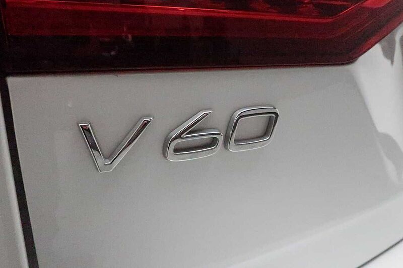 Volvo V60 2.0 B5P Cross Country Plus 5dr AWD Auto