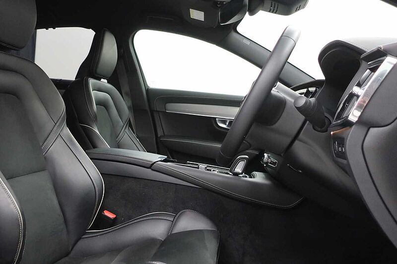 Volvo S90 2.0 T8 Recharge PHEV R DESIGN 4dr AWD Auto