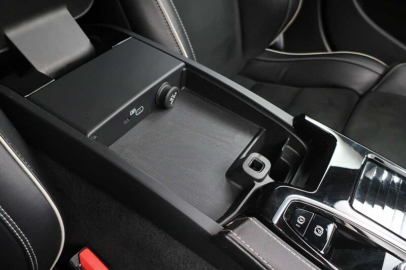 Volvo S90 2.0 T8 Recharge PHEV R DESIGN 4dr AWD Auto