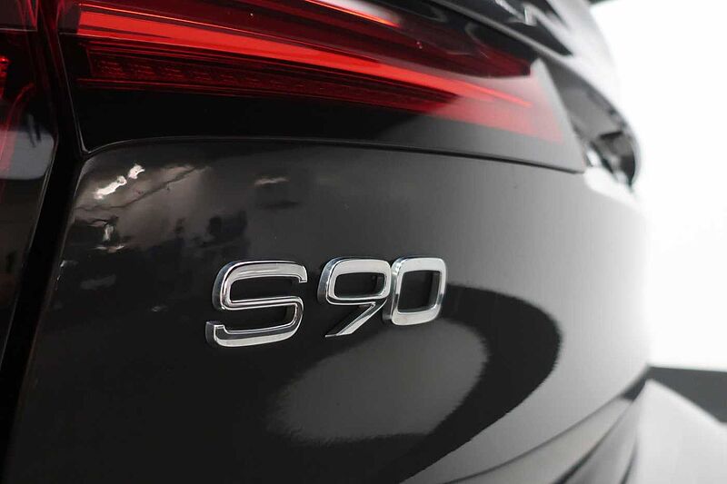 Volvo S90 2.0 T8 Recharge PHEV R DESIGN 4dr AWD Auto