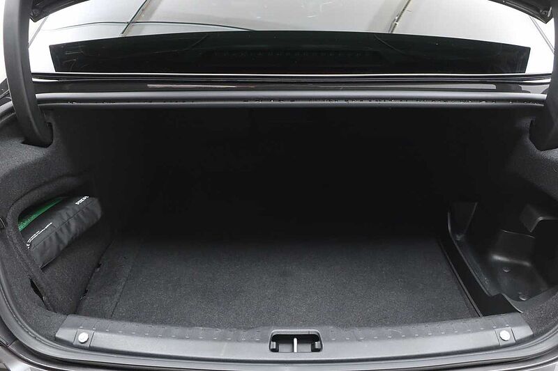 Volvo S90 2.0 T8 Recharge PHEV R DESIGN 4dr AWD Auto