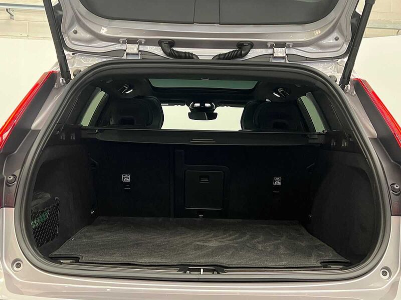 Volvo V60 2.0 T8 [455] PHEV Ultra Dark 5dr AWD Auto