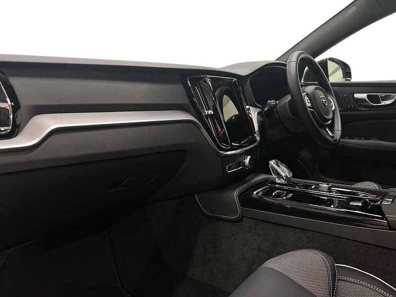 Volvo V60 2.0 T8 [455] PHEV Ultra Dark 5dr AWD Auto